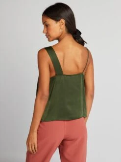 Canotta Satinato Con Collo Ad Anello 7 Canotta Satinato Con Collo Ad Anello -Kiabi canotta satinato con collo ad anello verde bfg41 4 frb4