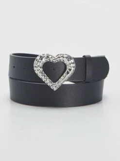 Cintura Con Fibbia A Forma Di 'cuore'