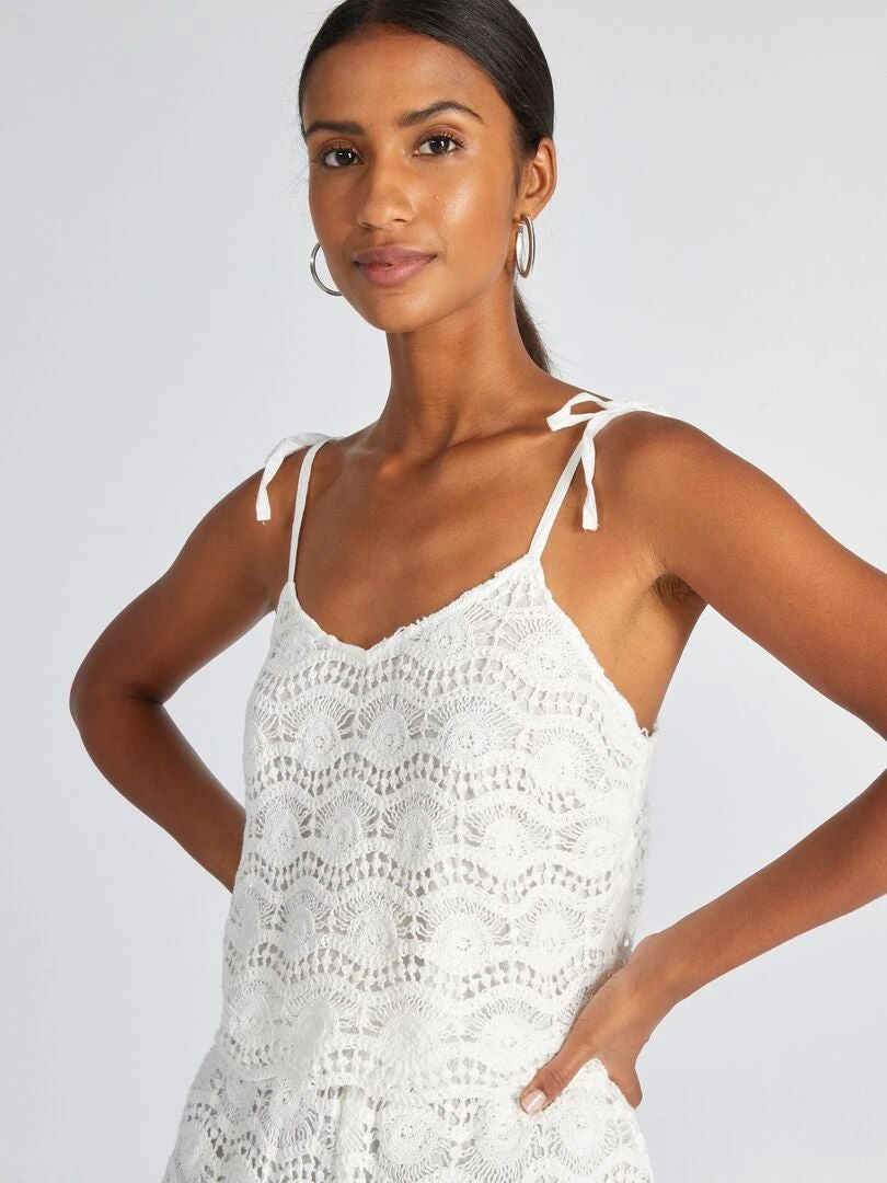 Crop Top In Macramé Con Spalline Da Annodare 5 Crop Top In Macramé Con Spalline Da Annodare - immagine 5