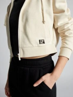 Felpa Cropped Con Zip E Cappuccio -Kiabi felpa cropped con zip e cappuccio nero baq80 1 frb3