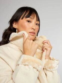 Giacca In Denim Con Collo In Sherpa -Kiabi giacca in denim con collo in sherpa beige arb85 1 frb3