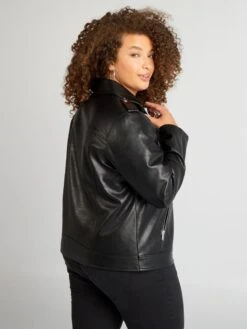 Giubbotto In Similpelle Con Colletto Smerlato -Kiabi giubbotto in similpelle con colletto smerlato nero zo457 3 frb4