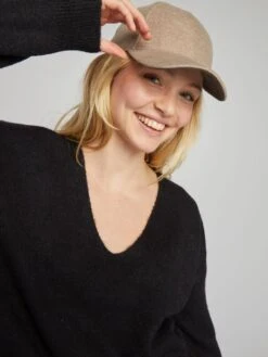 Maglione Con Giromanica Sceso -Kiabi maglione con giromanica sceso nero aje27 11 frb3