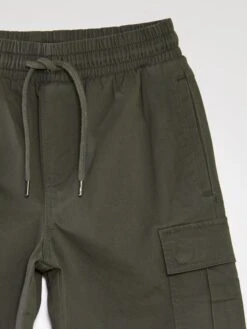 Pantaloni Cargo Con Tasche Con Patta -Kiabi pantaloni cargo con tasche con patta kaki ayh40 1 frb3