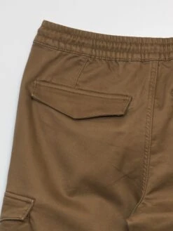 Pantaloni Chino Con Tasche Laterali 7 Pantaloni Chino Con Tasche Laterali -Kiabi pantaloni chino con tasche laterali marrone azr19 3 frb4