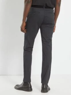 Pantaloni Chino Slim Con Cintura - L32 8 Pantaloni Chino Slim Con Cintura - L32 -Kiabi pantaloni chino slim con cintura l32 nero zg547 3 frb3