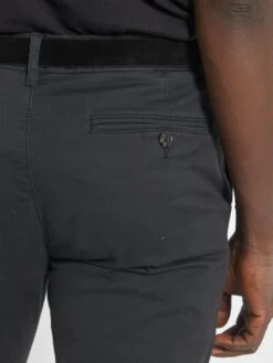 Pantaloni Chino Slim Con Cintura - L32 10 Pantaloni Chino Slim Con Cintura - L32 -Kiabi pantaloni chino slim con cintura l32 nero zg547 3 frb5