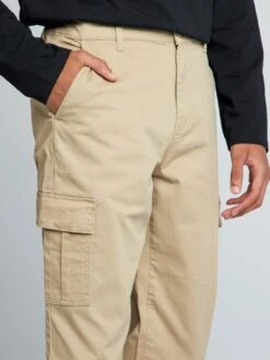 Pantaloni Dritti Con Tasche Sui Lati +190 Cm - L36 -Kiabi pantaloni dritti con tasche sui lati 190 cm l36 beige alh36 1 frb5
