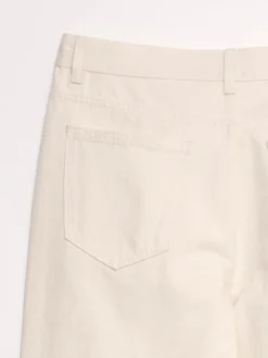 Pantaloni In Denim Relaxed Fit -Kiabi pantaloni in denim relaxed fit beige bdd85 1 frb4