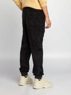 Pantaloni In Velluto Con Tasche -Kiabi pantaloni in velluto con tasche nero asr94 1 frb3