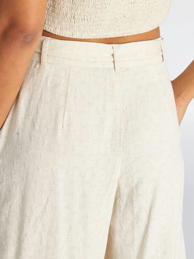 Pantaloni Larghi In Lino Effetto Plumetis 5 Pantaloni Larghi In Lino Effetto Plumetis - immagine 5