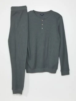 Pigiama Lungo In Maglia Goffrata - 2 Pezzi