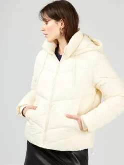 Piumino Corto Con Cappuccio -Kiabi piumino corto con cappuccio bianco ajd30 4 frb4