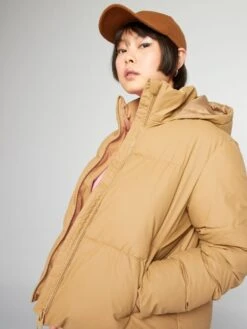 Piumino Corto Con Fodera In Pile