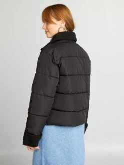 Piumino Corto 'JDY' Con Collo Sherpa -Kiabi piumino corto jdy con collo sherpa beige atv48 1 frb3