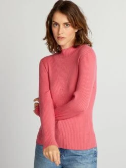 Pullover A Coste Con Collo Alto