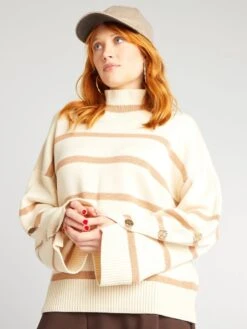 Pullover A 'righe A Collo Alto