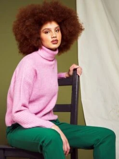 Pullover In Maglia Con Collo Dolcevita