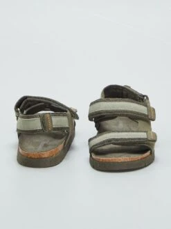 Sandali Da Passeggio Con Chiusura A Strappo 7 Sandali Da Passeggio Con Chiusura A Strappo -Kiabi sandali da passeggio con chiusura a strappo kaki bav92 1 frb3