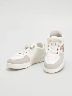 Sneakers Con Strappi E Motivi 'stelle' -Kiabi sneakers con strappi e motivi stelle bianco axk89 1 frb5
