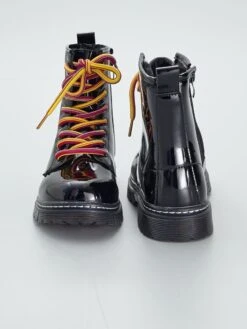 Stivaletti Alti Lucidi Con Lacci Fantasia -Kiabi stivaletti alti lucidi con lacci fantasia nero aqu85 1 frb4