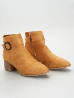 Stivaletti In Finto Camoscio