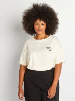 T-shirt Con Scritta Ricamata