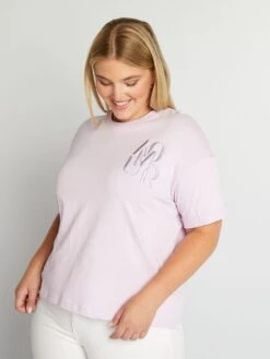 T-shirt Scollo Tondo Con Scritta Ricamata 7 T-shirt Scollo Tondo Con Scritta Ricamata -Kiabi t shirt scollo tondo con scritta ricamata viola awf48 1 frb3