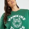 T-shirt 'Stranger Things' 'Hawkins' Giromanica Sceso