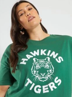 T-shirt 'Stranger Things' 'Hawkins' Giromanica Sceso
