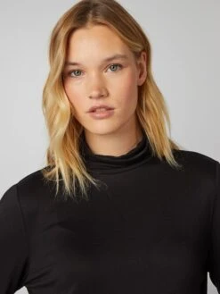 T-shirt Stretch Dolcevita 9 T-shirt Stretch Dolcevita -Kiabi t shirt stretch dolcevita nero ajq33 1 frb5